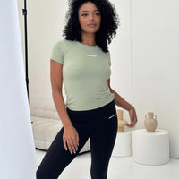 BASICS CLUB. TIGHT TEE PASTEL GREEN / ECO-FRIENDLY