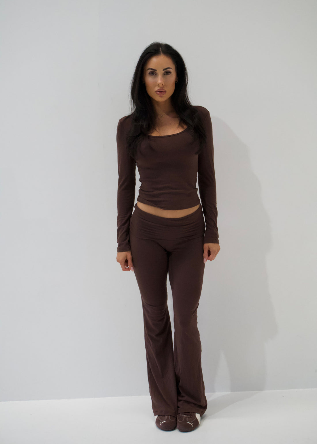 SOFIA BROWN FLARE PANT