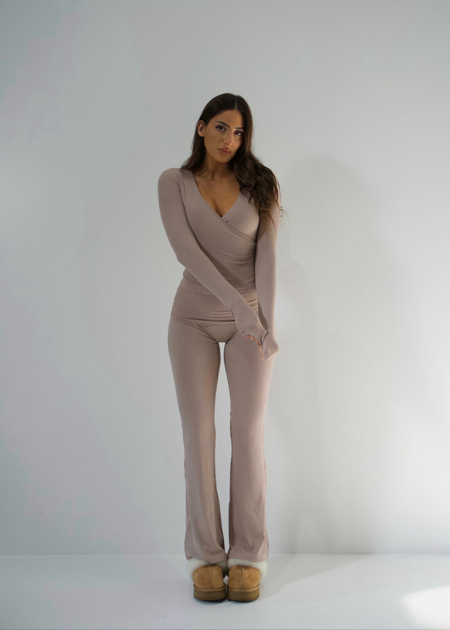 SOFIA MOCHA FLARE PANT