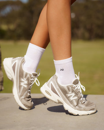 UNISEX SOCKS WHITE AND BLACK